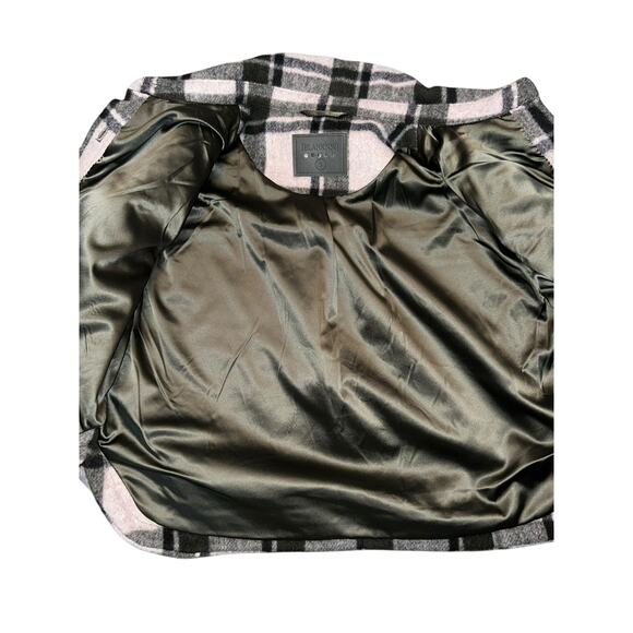 Blank NYC Green plaid fall boxy crop Shacket button up women's size small - Picture 4 of 8